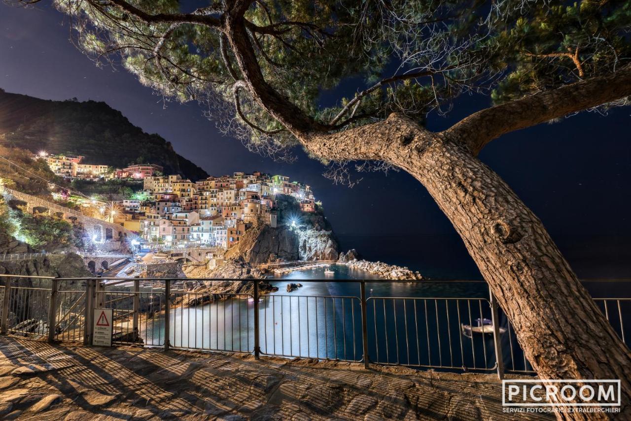 Апартаменти Dimoramare Manarola, Terre Marine Екстер'єр фото